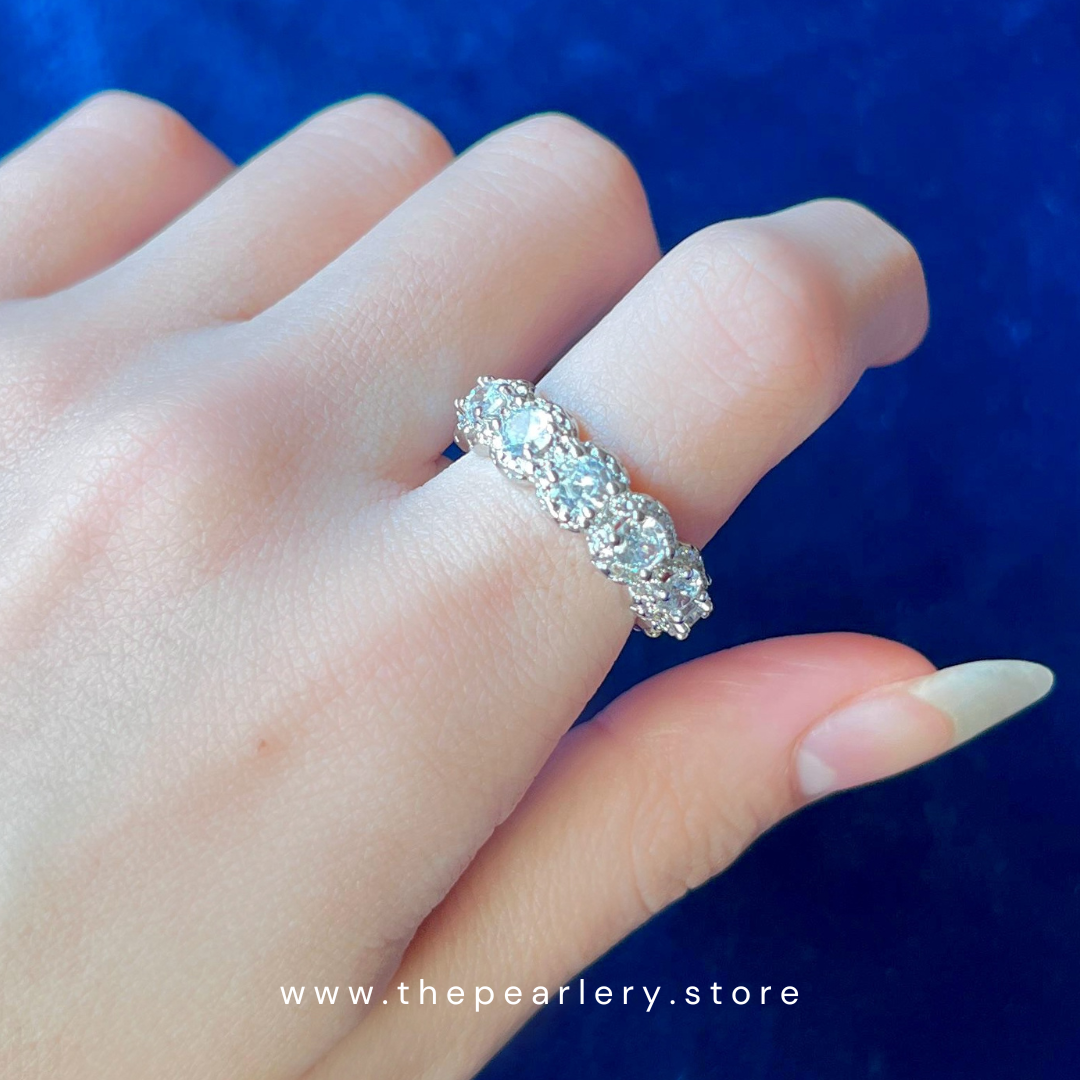 Lumina Ring