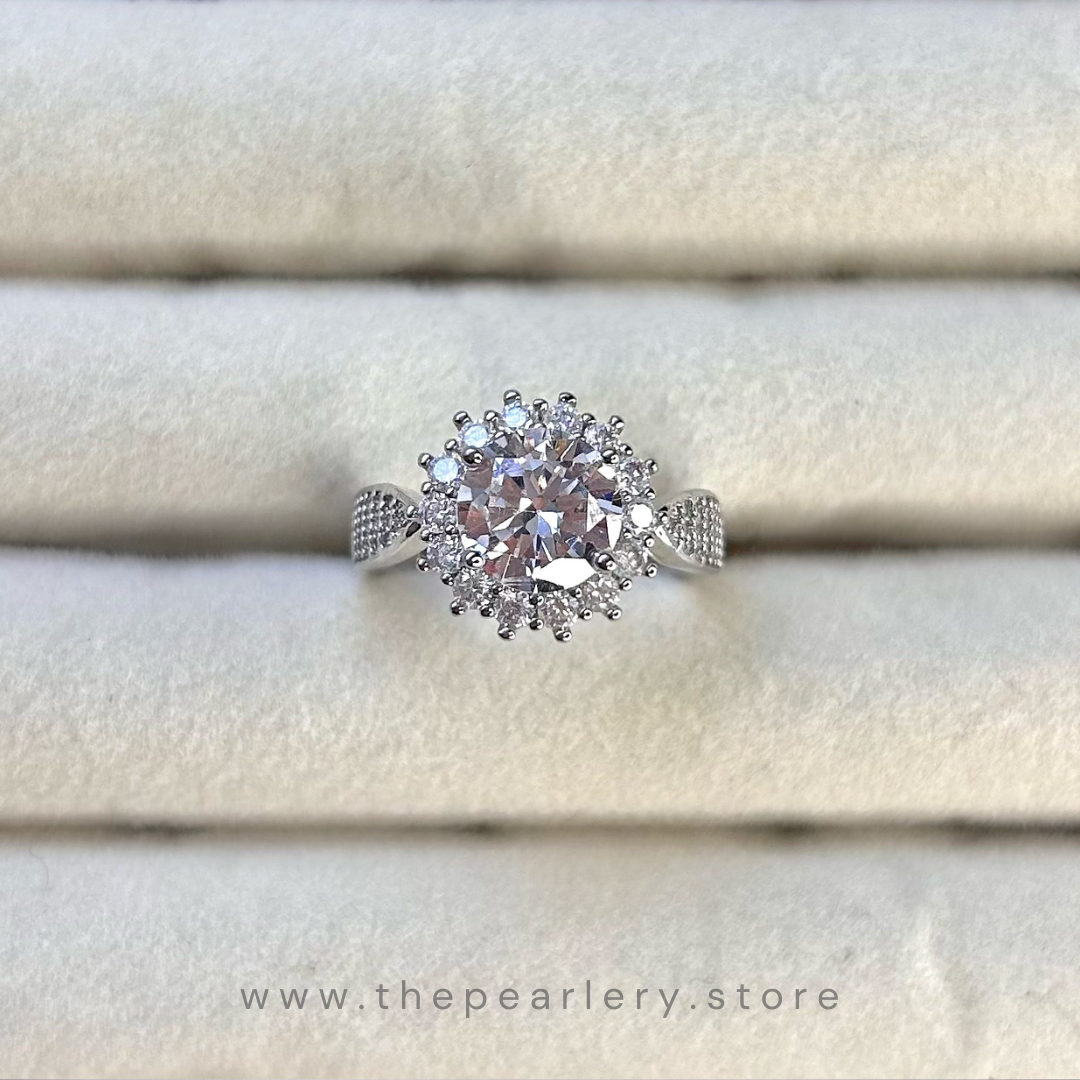 Maisonette Ring