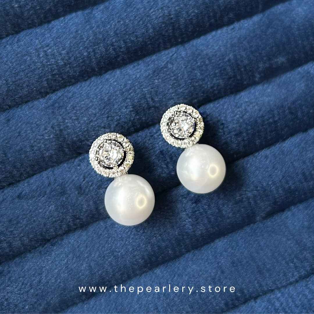 Classic Pearl Studs