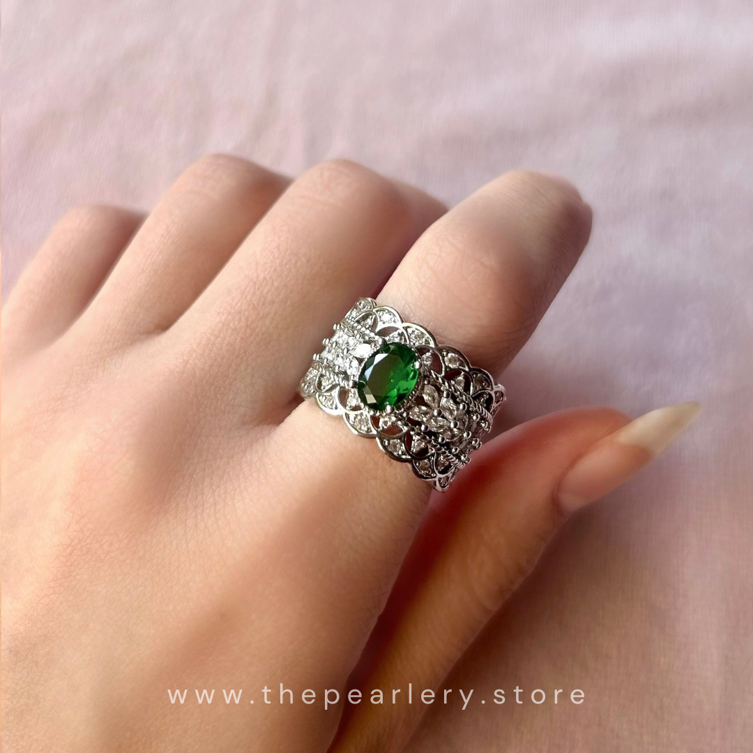 Cleopetra Ring