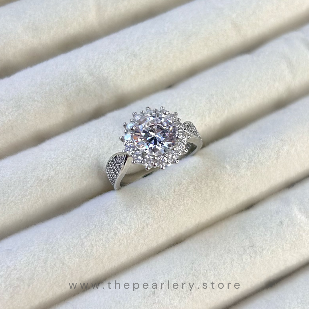 Maisonette Ring